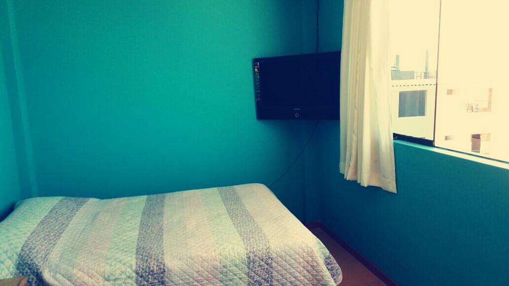 Hostal California 莫延多 外观 照片