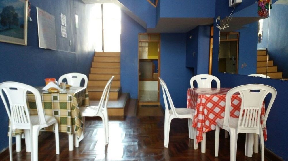 Hostal California 莫延多 外观 照片